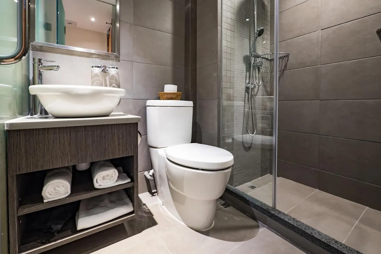 ***  Dash Hotel On Minden Hong Kong China